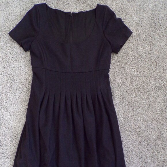 NWOT Fendi wool Midi Italian dress 42 - Picture 2 of 9